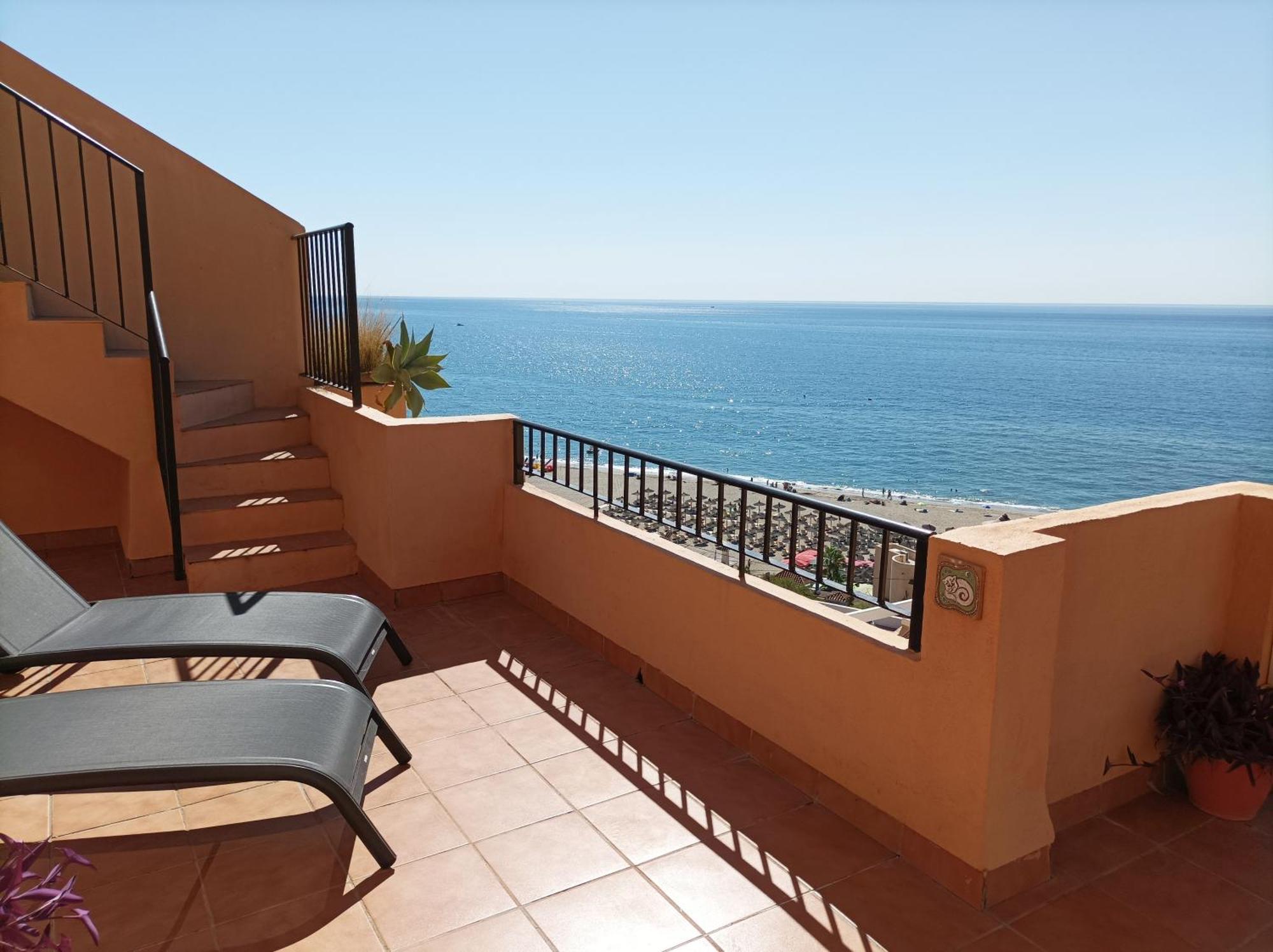 Carvajal Beach Seaview Apartment Benalmádena Eksteriør bilde