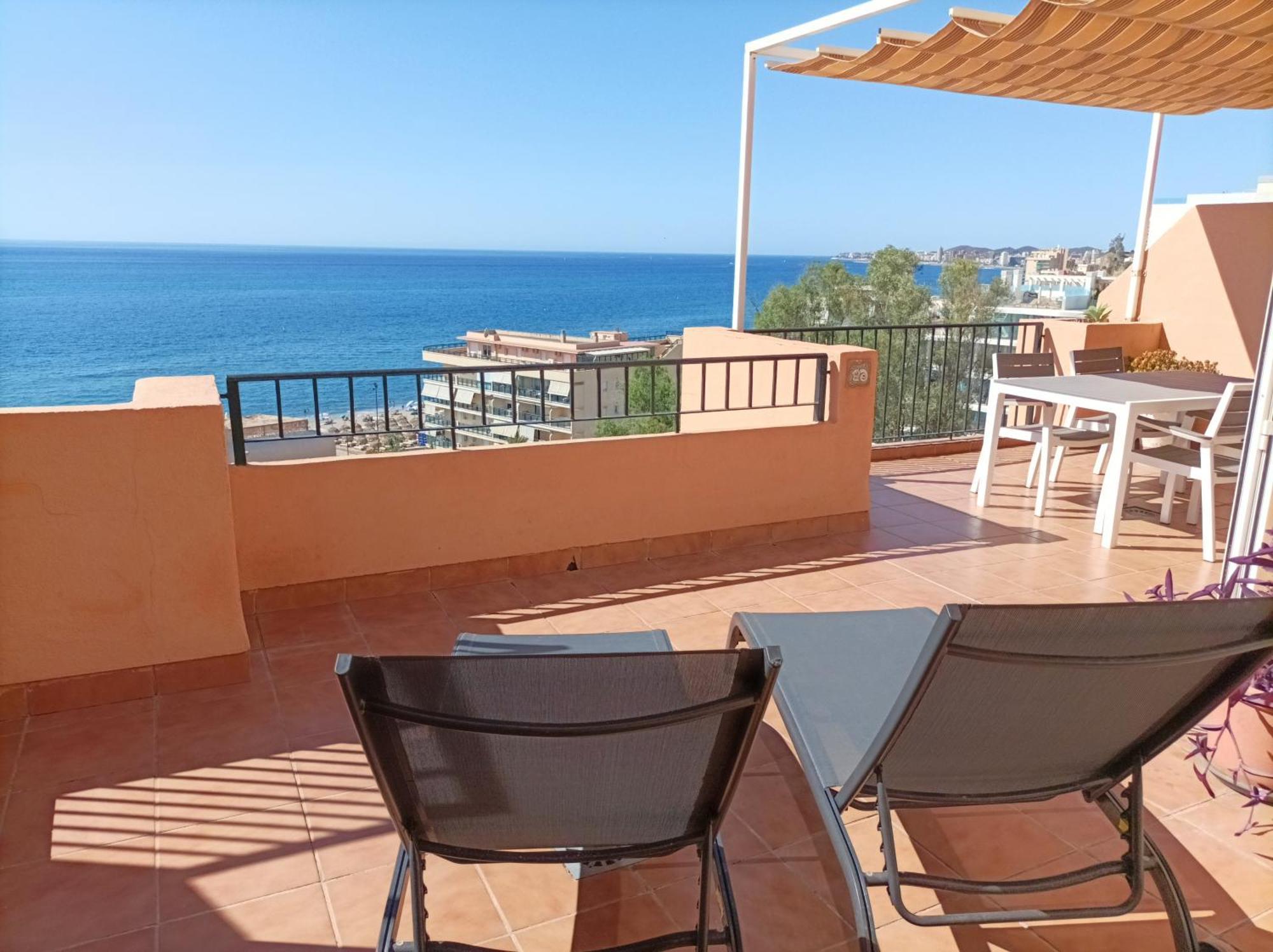 Carvajal Beach Seaview Apartment Benalmádena Eksteriør bilde